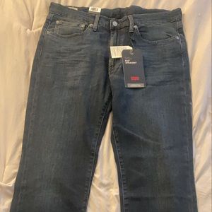 Levi's 514 Straight Jeans